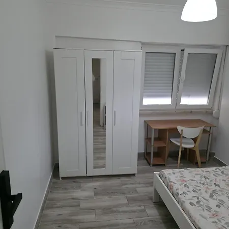 ゲストハウス Odistay *